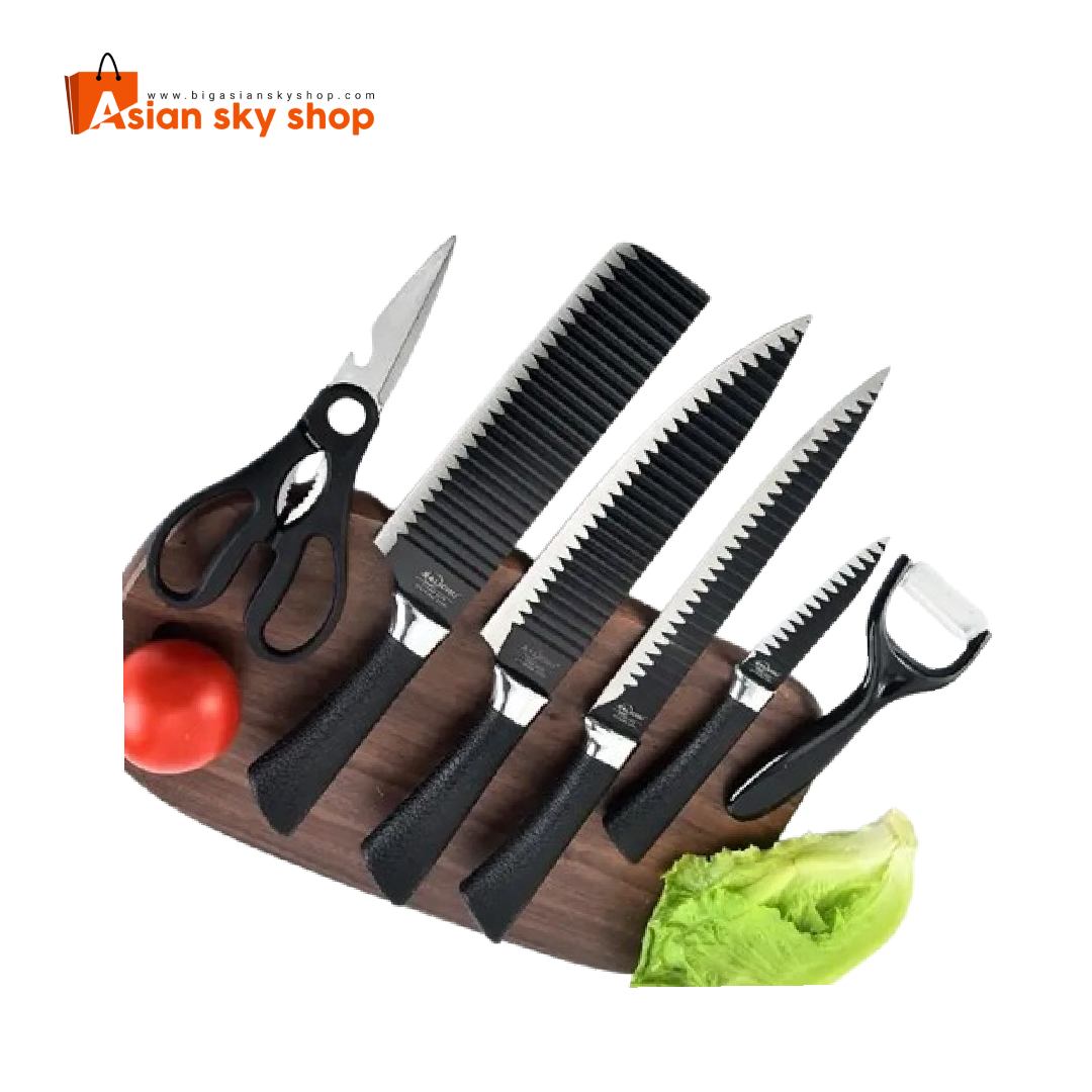stainless steel kitchen knife set with ergonomic handles